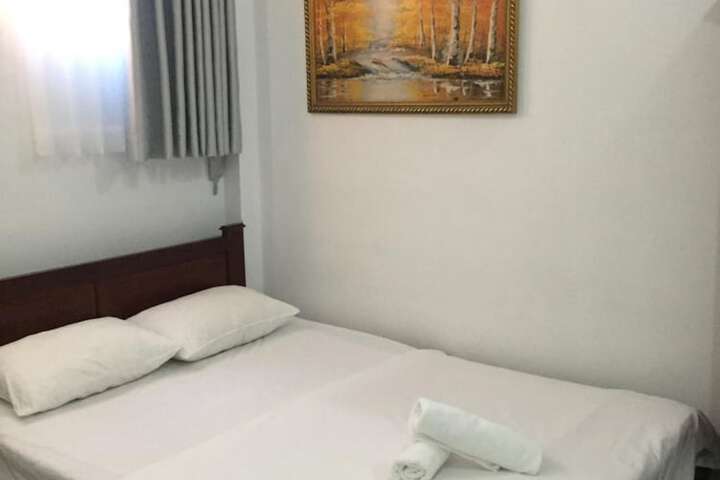 Room 13 of 45