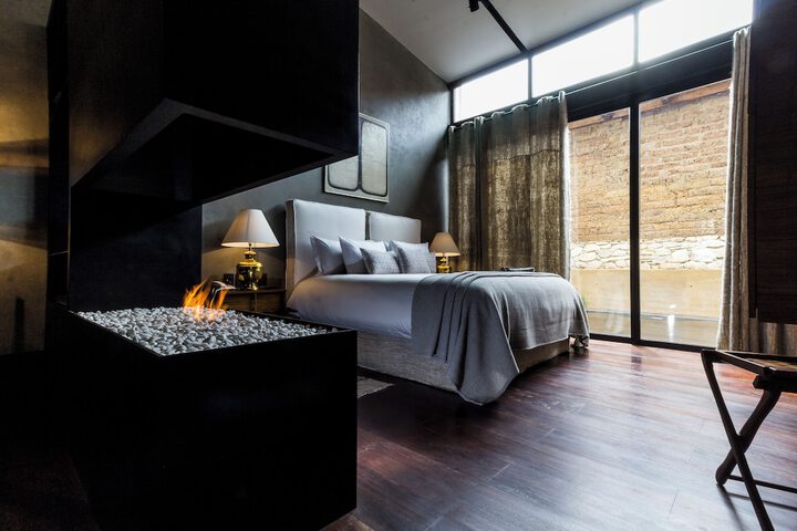 Room 12 of 52