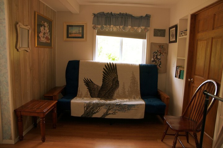 Room 3 of 36