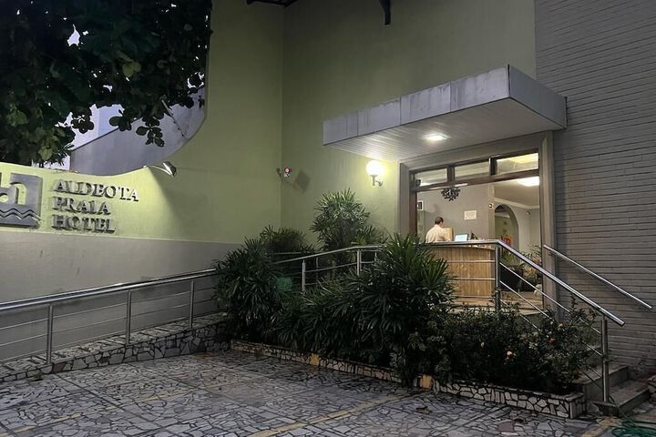 Hotel 60 of 64