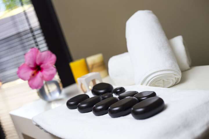 Massage Photo