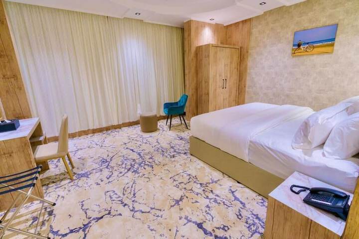 Room 3 of 45