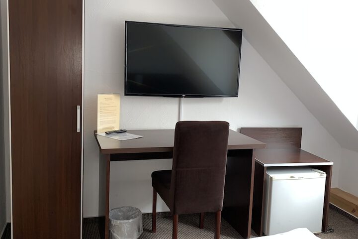 Room 32 of 91