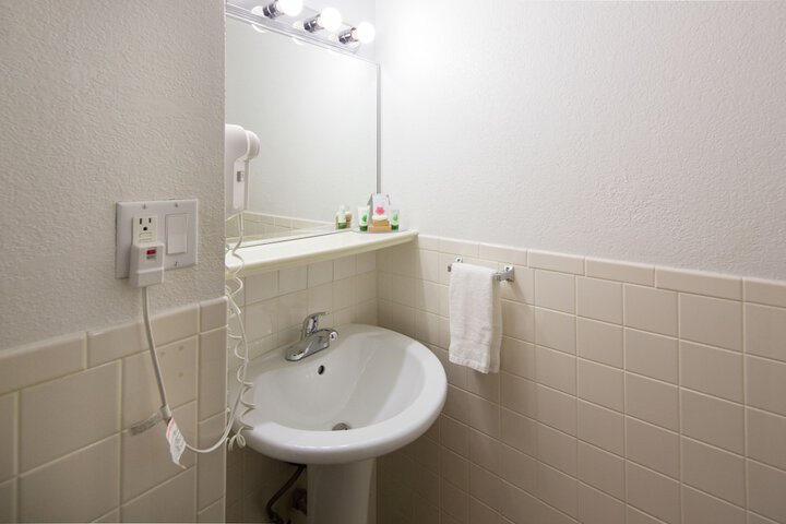 Room 36 of 50