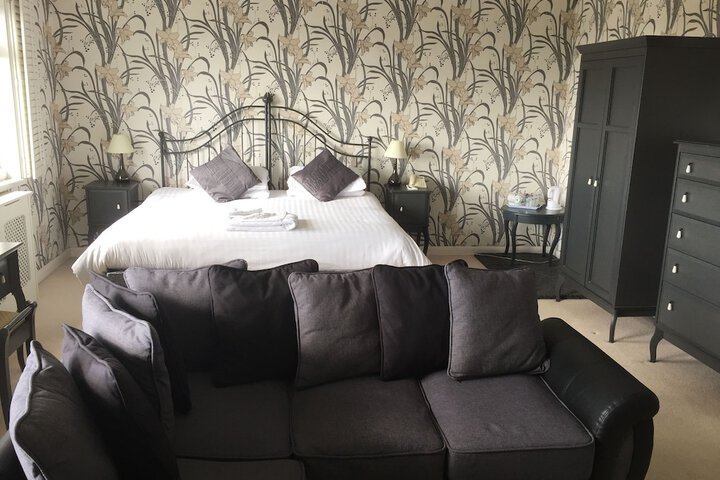 Room 20 of 132