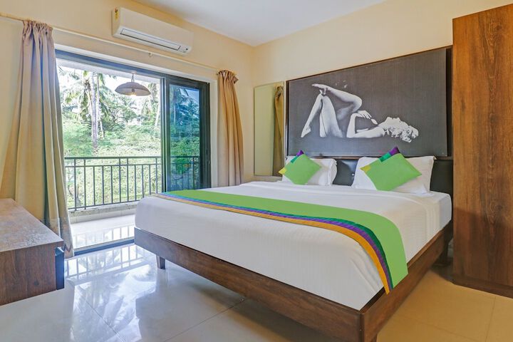 Room 40 of 80