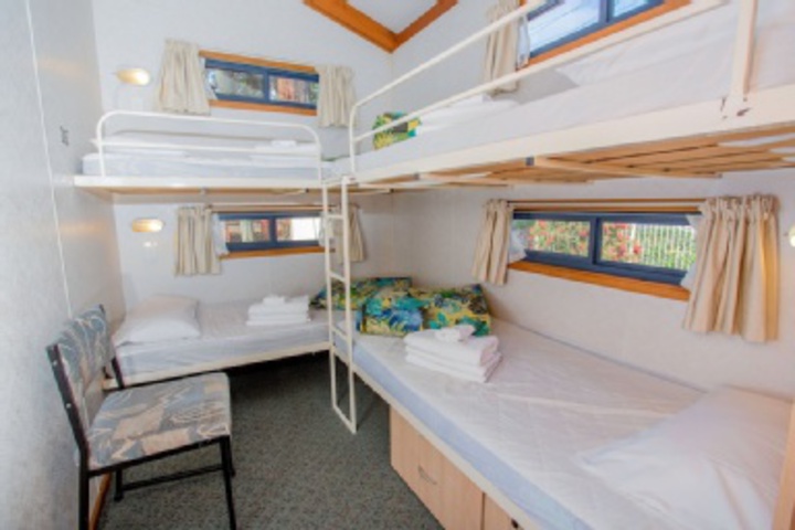 Room 598 of 611