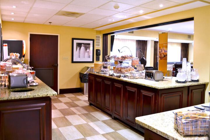Breakfast buffet
