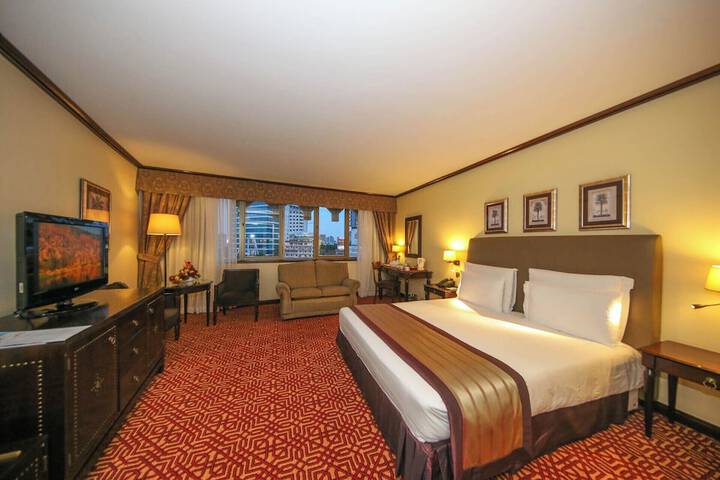Room 20 of 108