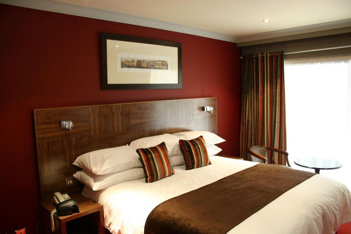 Room 18 of 45