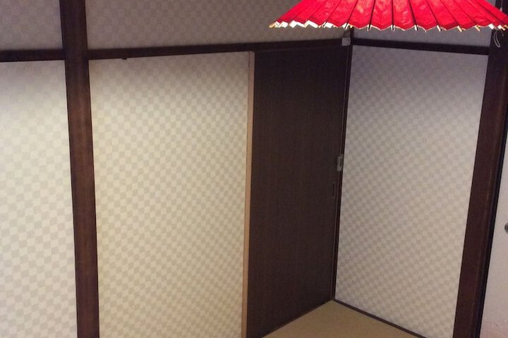 Room 16 of 23