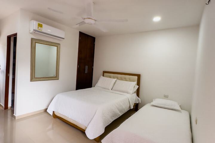 Room 14 of 31