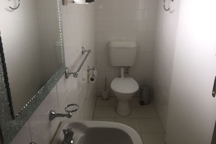 Room 69 of 123