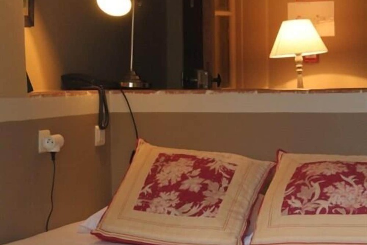 Room 20 of 61