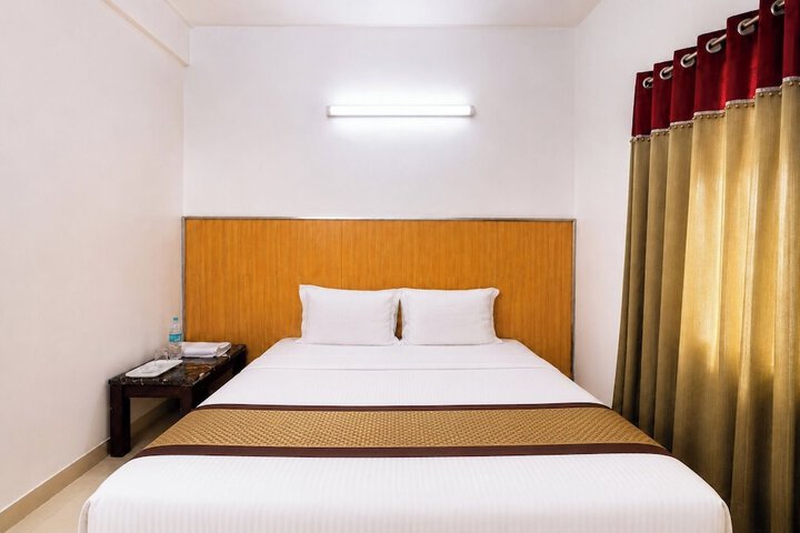 Room 3 of 7