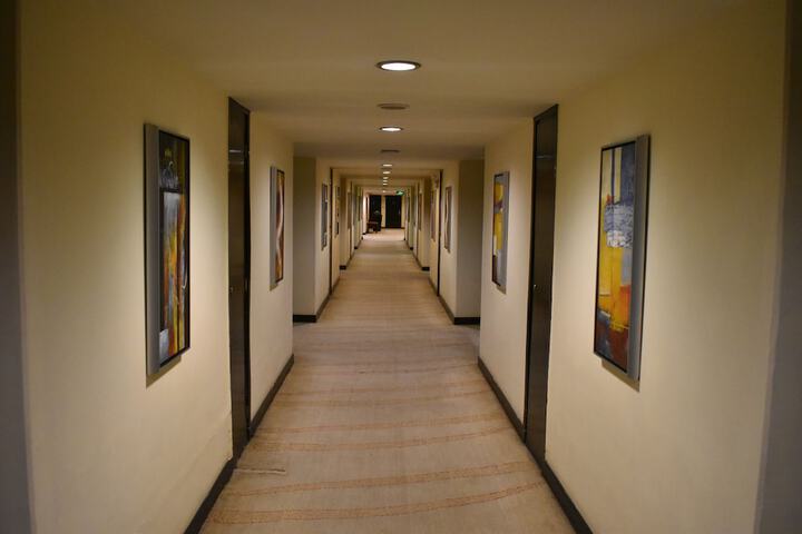 Ballroom/Hall 29 of 35