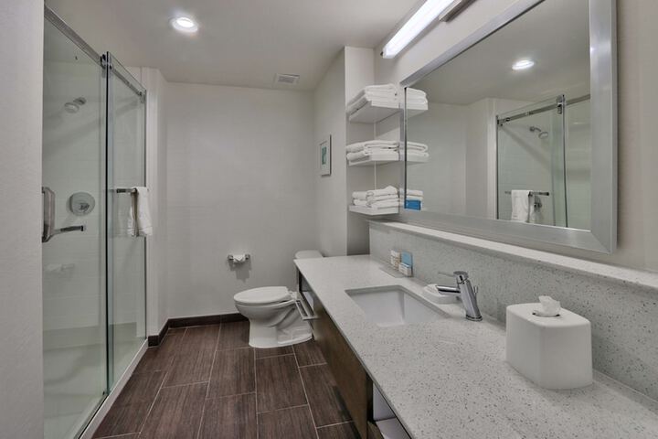 Bathroom shower