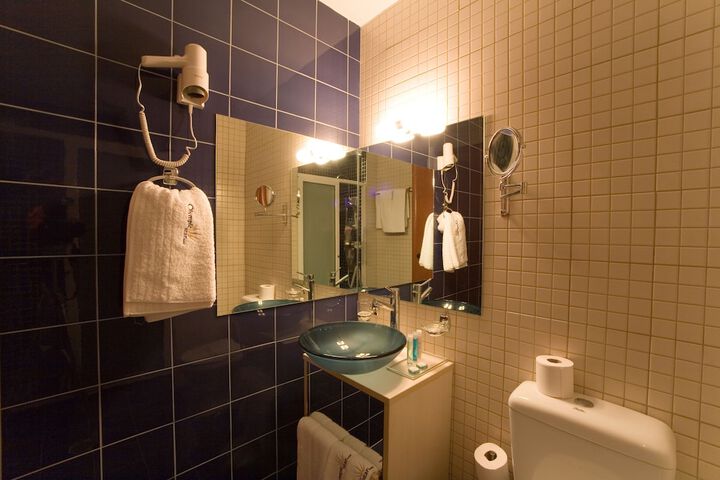Bath Photo