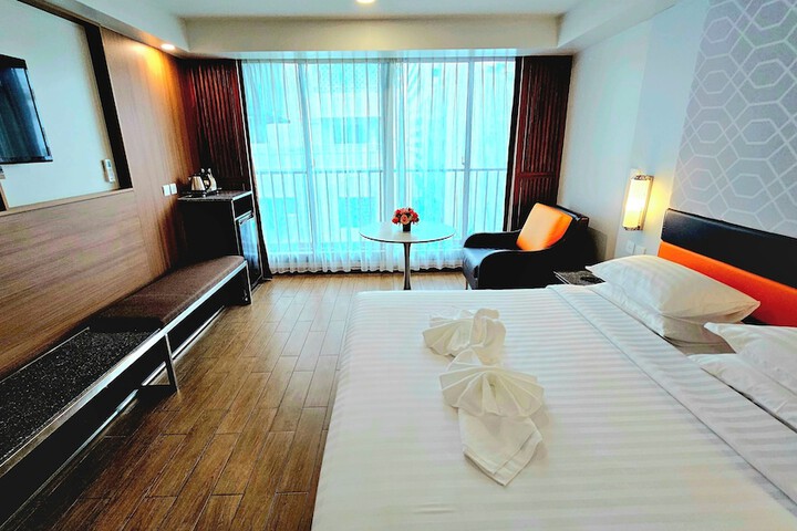 Room 21 of 45