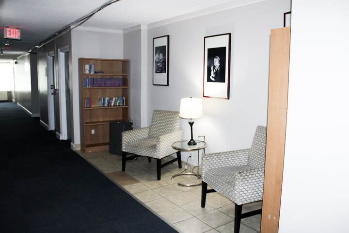 Hotel Interior 4 of 29