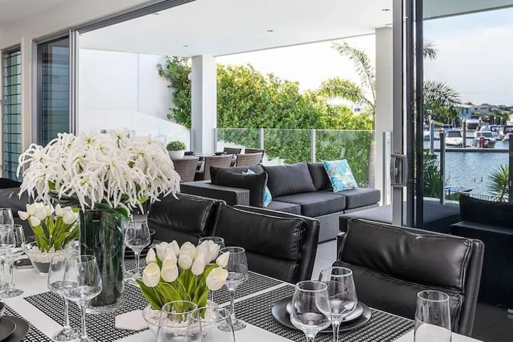 Terrace/Patio 7 of 16