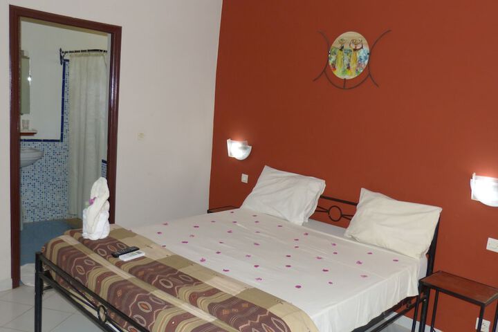 Room 14 of 62