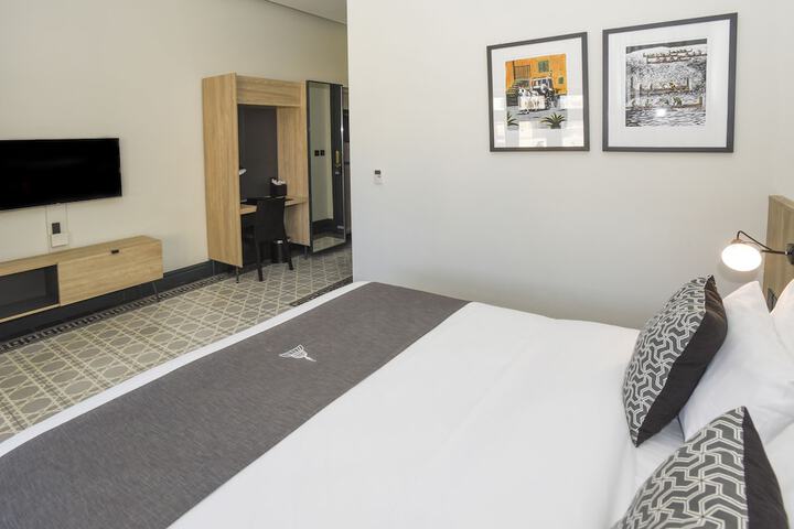 Room 20 of 77