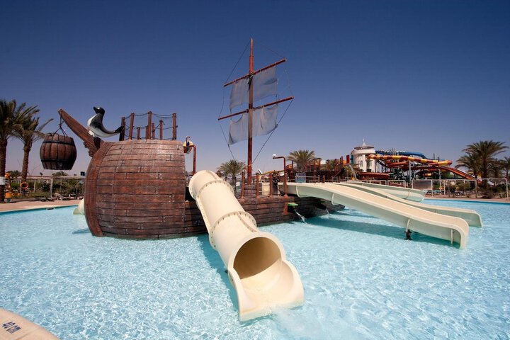 Pools & Facilities