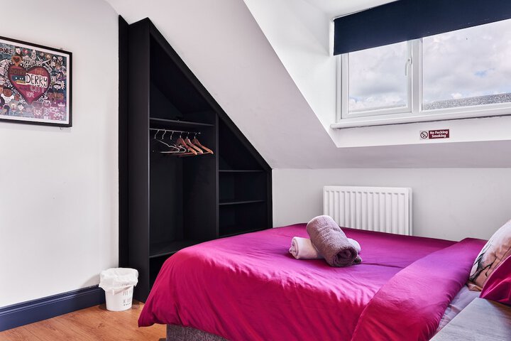 Room 20 of 121