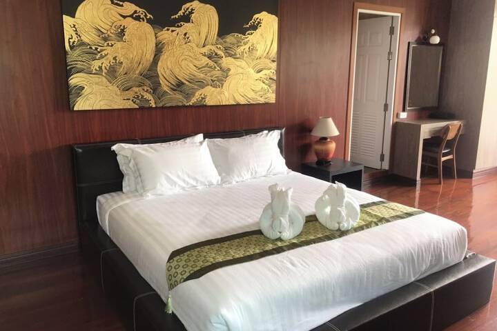 Room 5 of 59