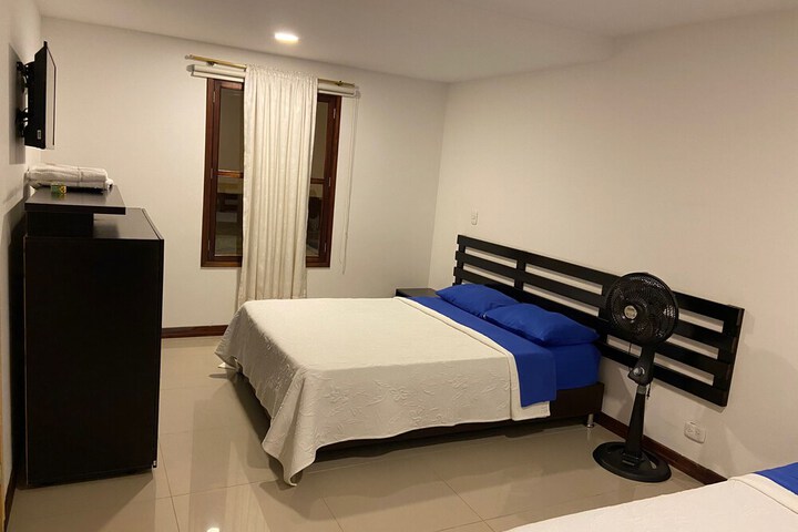 Room 7 of 24