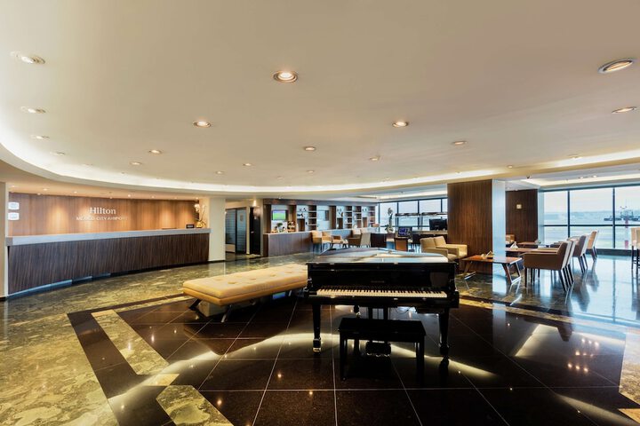 Guest Lobby