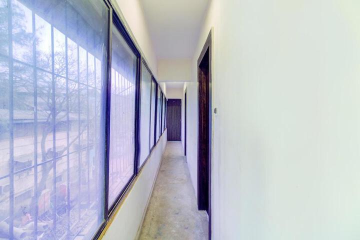 Hotel Golden Palace Lodging and Boarding