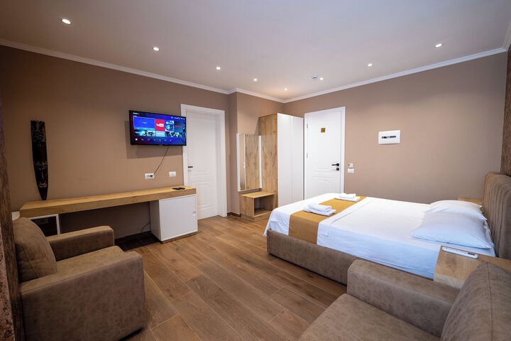 Room 74 of 129