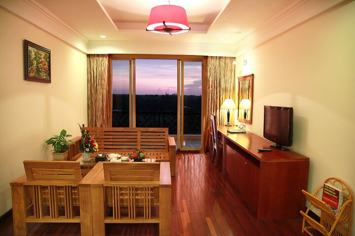 Room 21 of 43