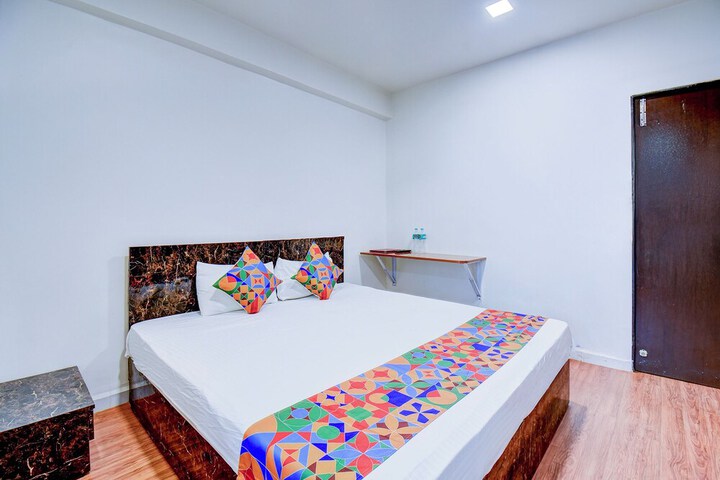 Room 8 of 22