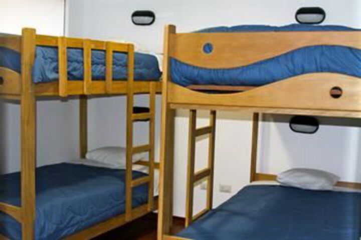 Room 15 of 83