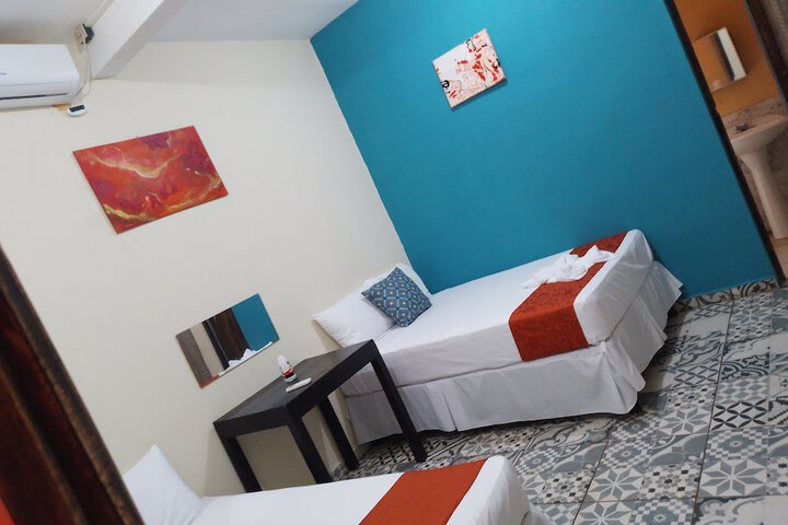 Room 8 of 37