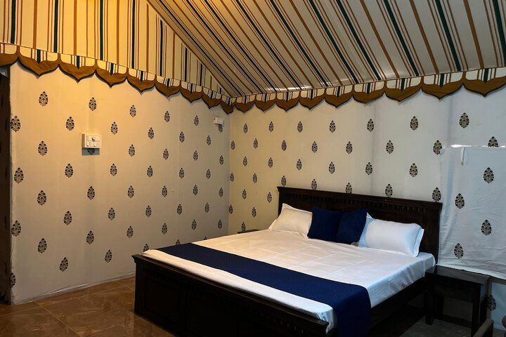 Room 7 of 72