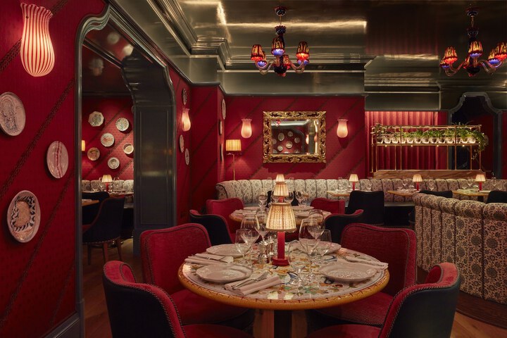 Dining 41 of 62