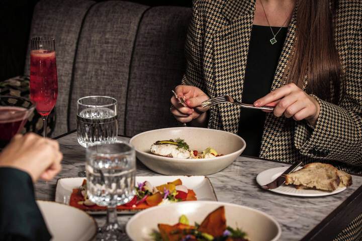 Dining 68 of 95