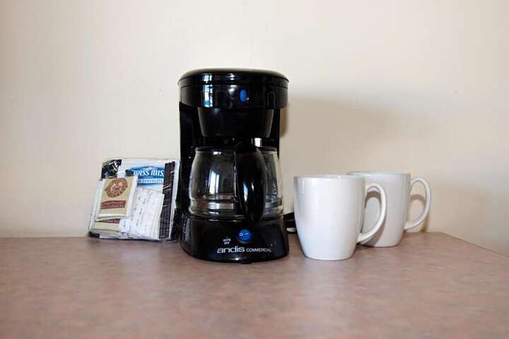 Breakfast/Coffee Service 19 of 35