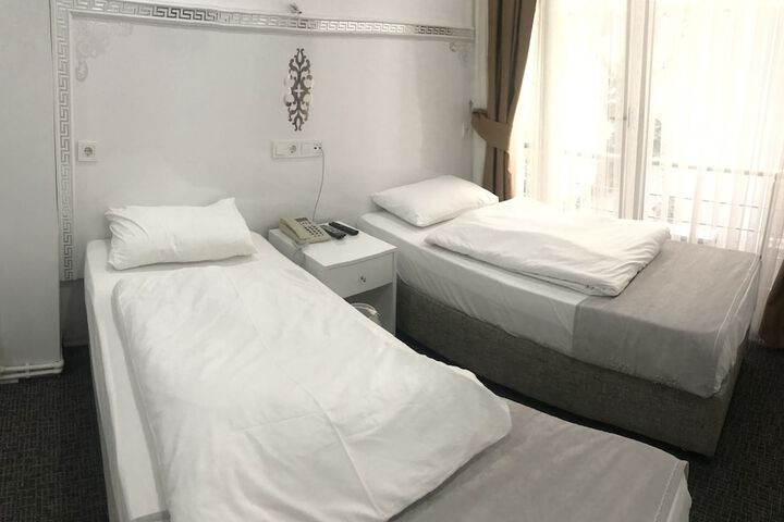 Room 40 of 75