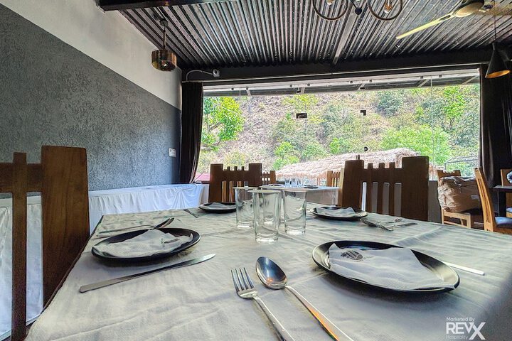 Dining 123 of 156