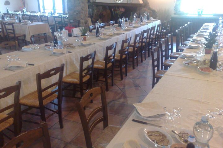 Dining 37 of 64