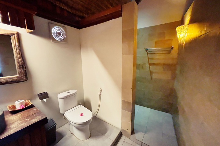 Room 54 of 82