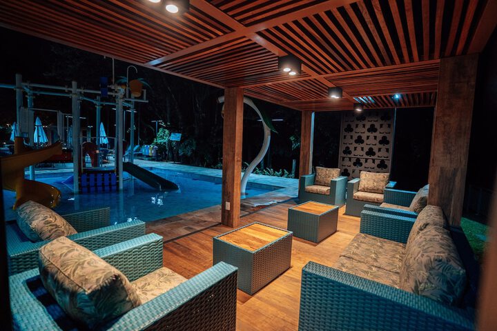 Pool 27 of 46