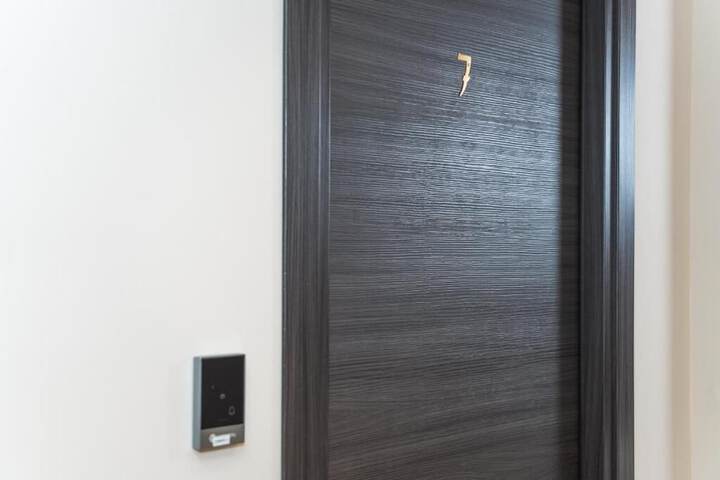 Room 14 of 66