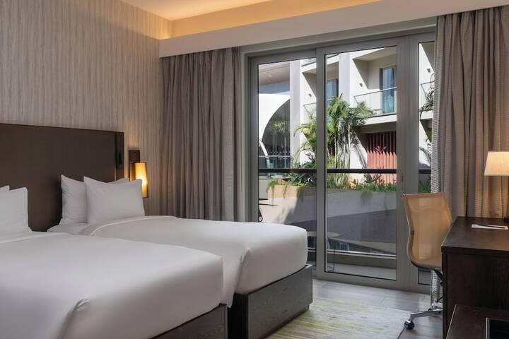 Room 40 of 139