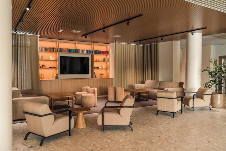 Lobby Entry